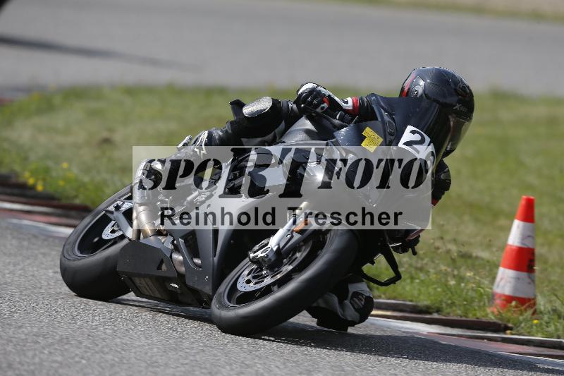 /23 07.06.2025 TZ Motorsport ADR/26